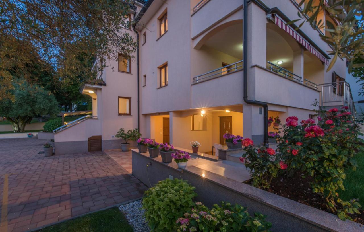 Apartments Villa Ana 포레치 외부 사진