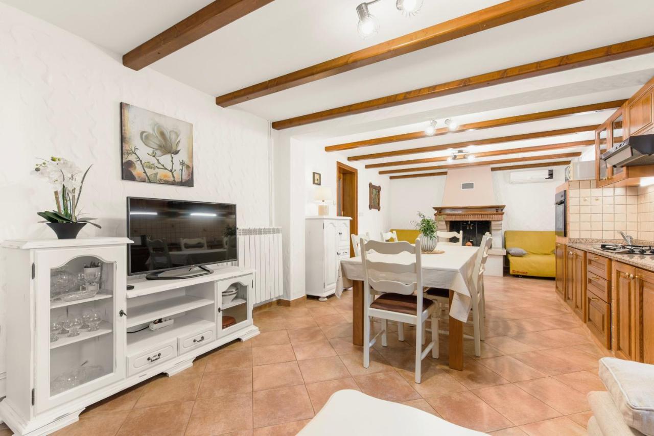 Apartments Villa Ana 포레치 외부 사진
