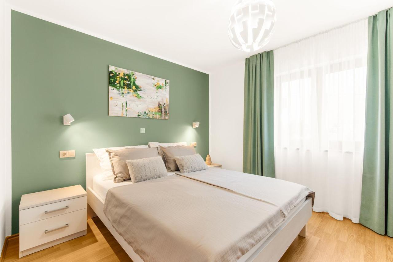 Apartments Villa Ana 포레치 외부 사진