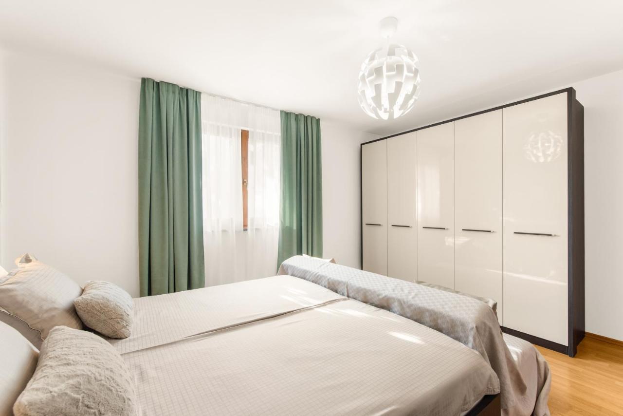 Apartments Villa Ana 포레치 외부 사진