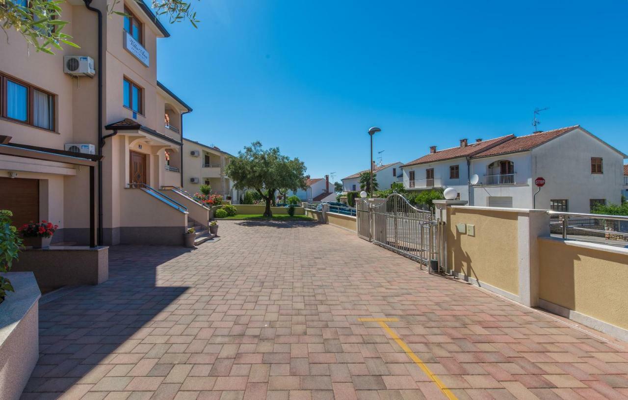 Apartments Villa Ana 포레치 외부 사진