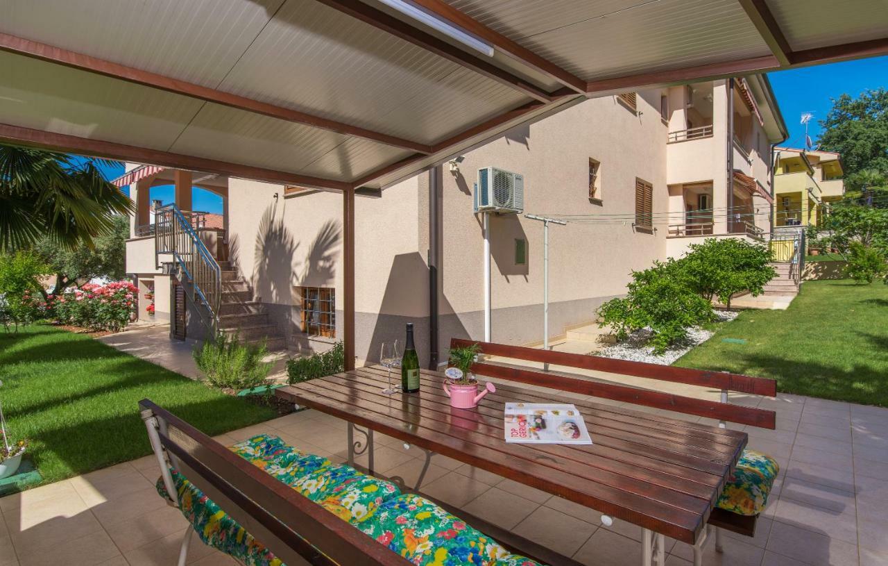 Apartments Villa Ana 포레치 외부 사진